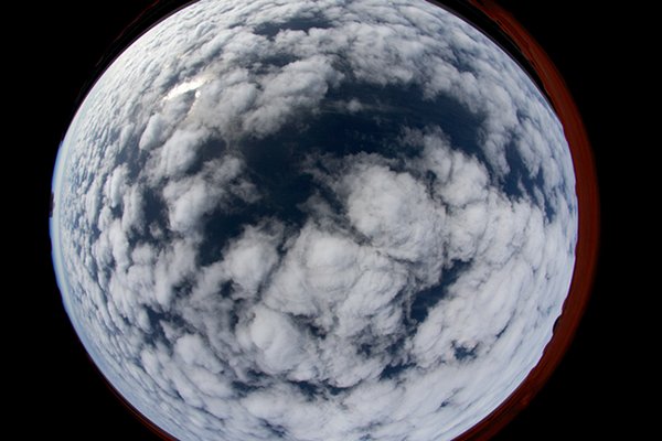 180-Grad-Aufnahme der untersuchten Mischphasenwolken während eines Messfluges. Foto: LIM